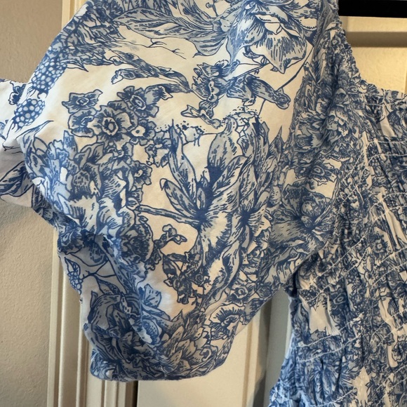 Simply Southern Blue and White Floral Smocked Dress XL - Picture 3 of 6